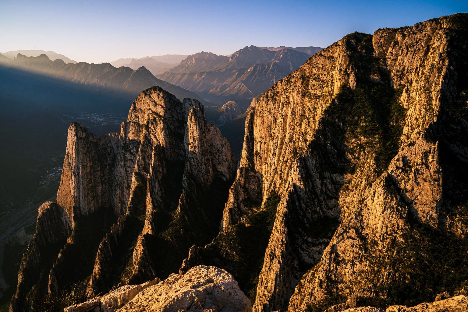 Sunrise over La Huasteca near Monterrey, Mexico